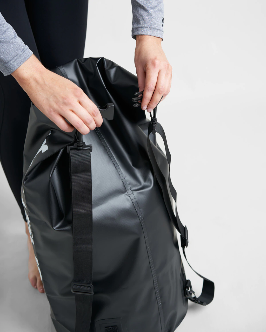 60L ROLL TOP WELDED DRY BAG