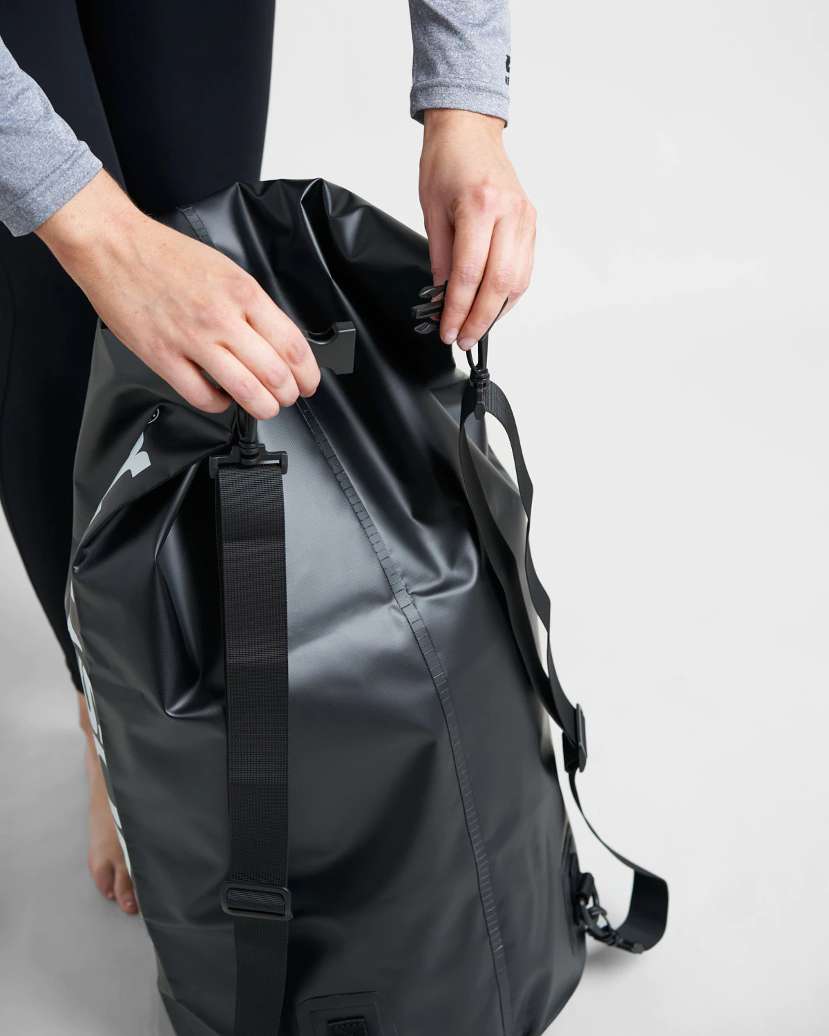 60L ROLL TOP WELDED DRY BAG
