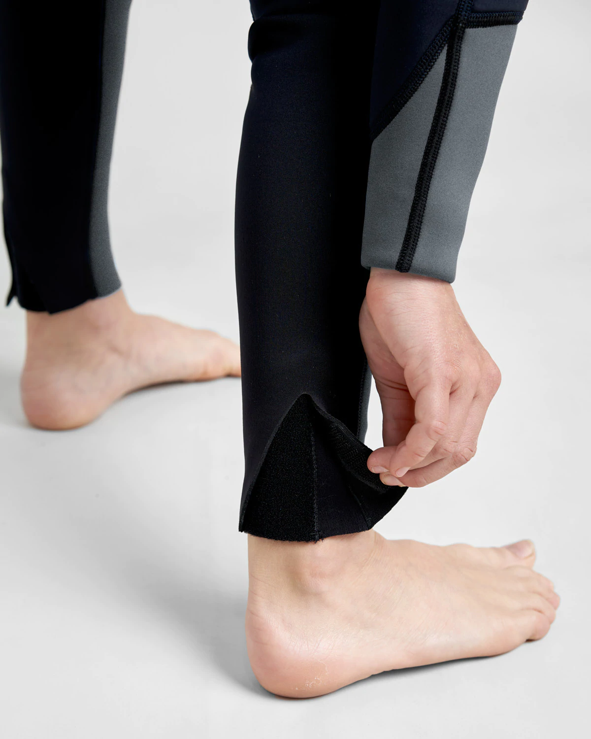 ESSENTIALS 2MM FULL WETSUIT