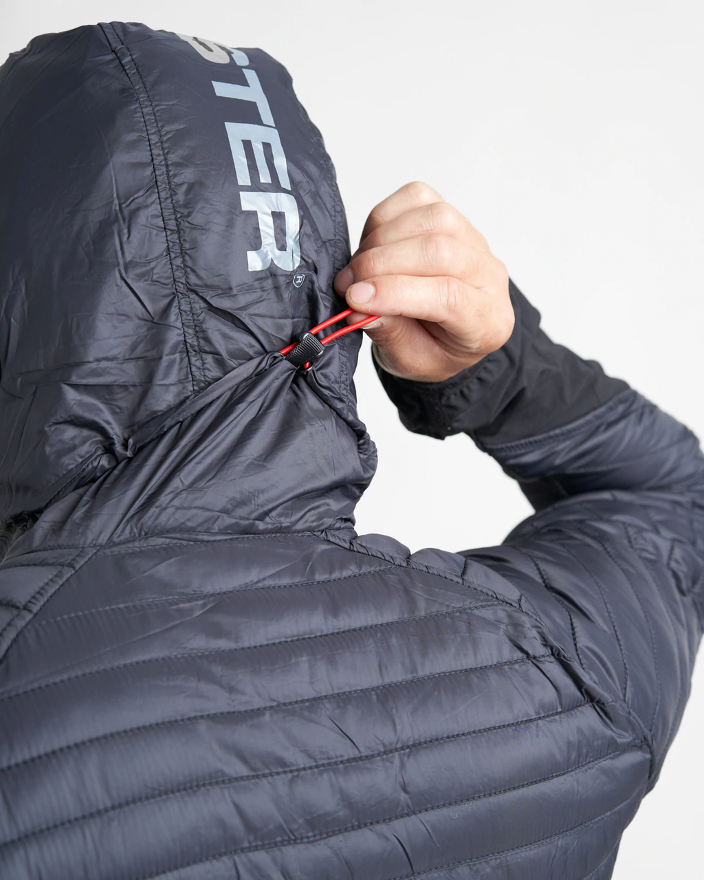 MEN SUPERLITE HYBRID JACKET