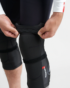 RACE ARMOUR KNEE PADS