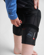 RACE ARMOUR KNEE PADS