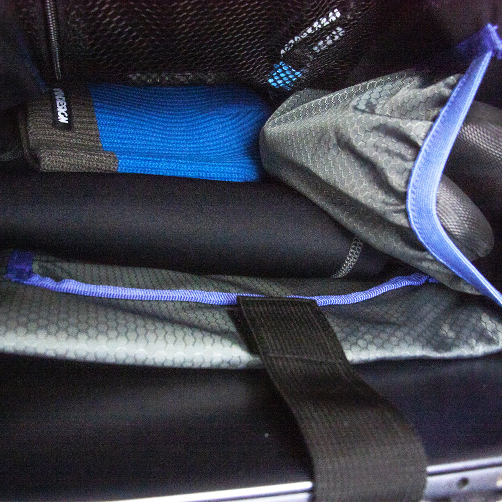 DUFFEL TRAVEL BAG 30 L
