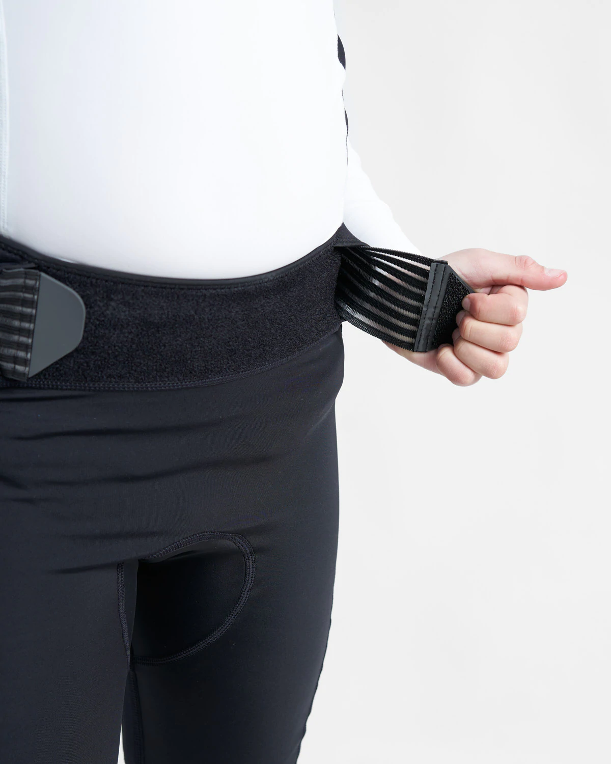 RACE ARMOUR LITE SHORTS
