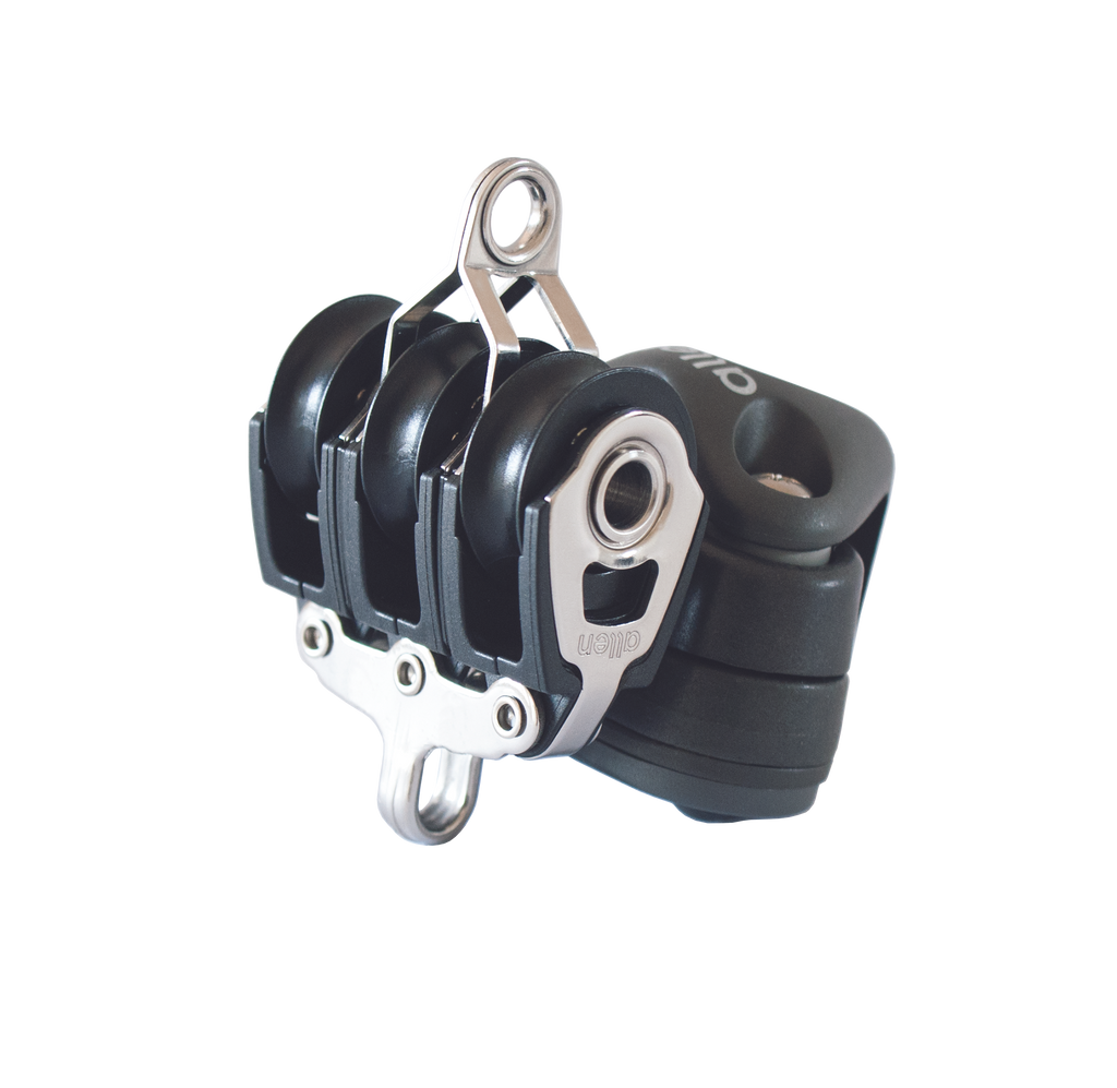30MM DYNAMIC TRIPLE BLOCK WITH INVERTED CLEAT AND BECKET
